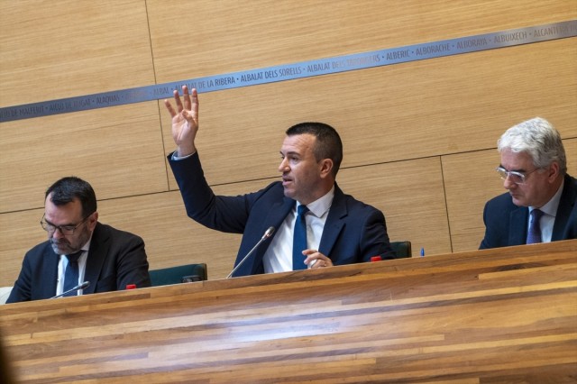 Rechazada en la Diputació de València la reprobación a Mompó que pedía PSPV por el 