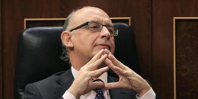  Hacienda paga este lunes el FLA a ocho autonomías pero Valencia va con retraso