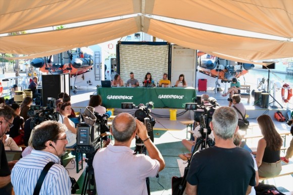 Greenpeace enmarca el juicio contra 11 activistas en Sagunto en un intento global de intimidación: 