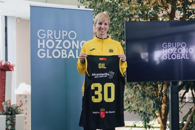 La baloncestista murciana Laura Gil será reconocida en los Premios Huertanos