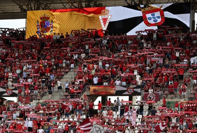 El murcianismo, cerca de  19.000 abonados, traspasa fronteras: sólo La Rioja y Ceuta no tienen carnés granas 