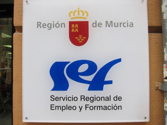 El paro sigue su caída en la Región: baja en 1.027 personas, alcanzando el mínimo de 2008