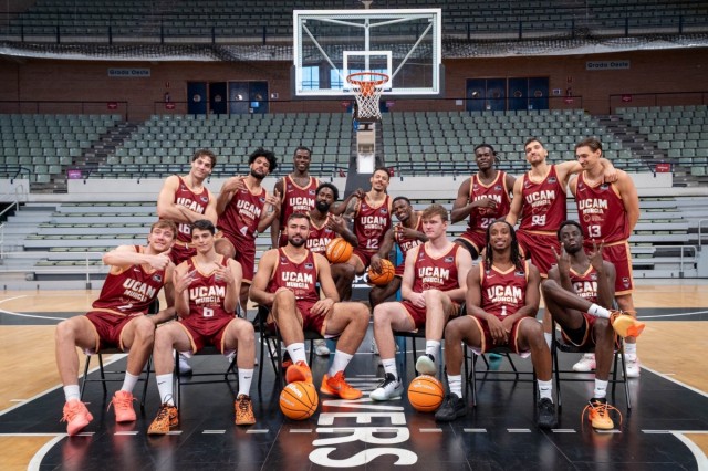 Diez jugadores del UCAM CB y Sito Alonso jugarán ante sus ex en la ACB 2026/2027