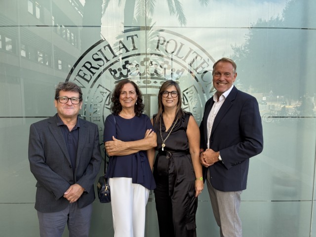 La UPV reúne a expertos de la sanidad, la tecnología y la industria para analizar cómo la innovación está transformando la atención sanitaria