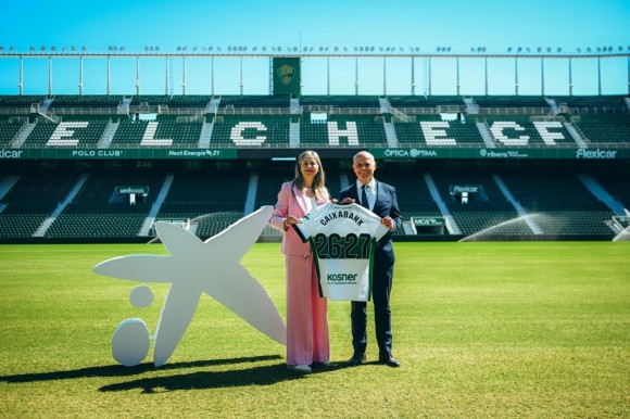 CaixaBank seguirá como patrocinador y socio financiero del Elche CF esta temporada