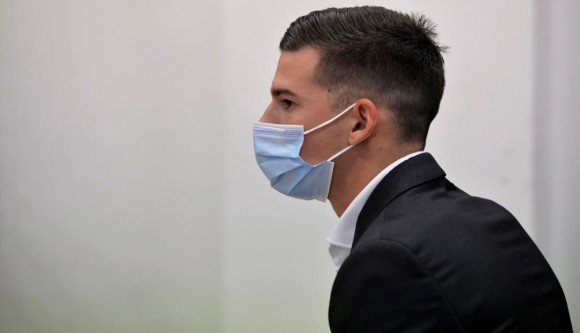 El Supremo confirma cuatro años de prisión al futbolista Santi Mina por abusos sexuales