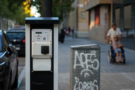 La burocracia mantiene inactivos 2.000 cargadores eléctricos 'fantasma' en la Comunitat Valenciana
