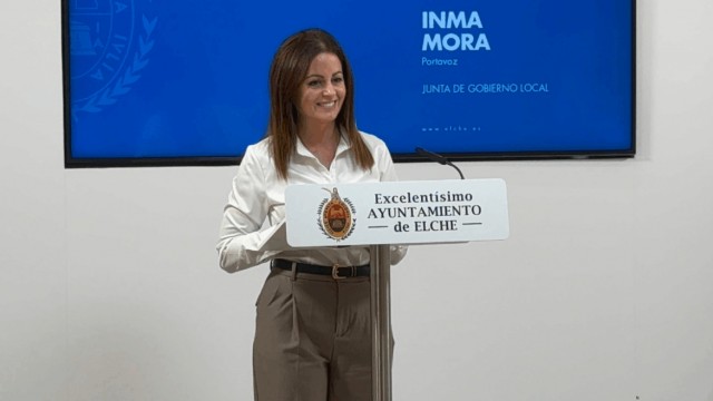 Elche firma cuatro convenios con asociaciones empresariales de la ciudad por 33.500 euros
