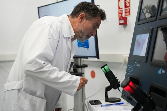 La fábrica que escucha: la industria valenciana aprende a hablar con sus máquinas