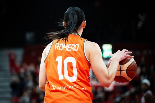 Leticia Romero: “Cuando tácticamente no llegas a todo, queda ese gen competitivo”