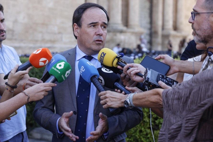 Pérez Llorca defenderá en Les Corts la recuperación de la normalidad y la eficacia posdana
