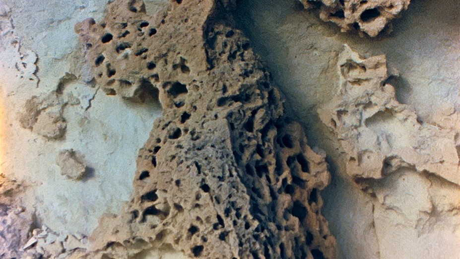 The utopian stone