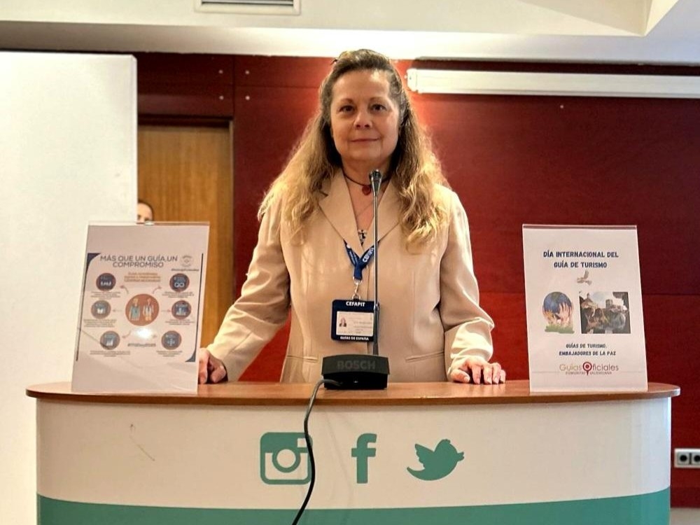 La vicepresidenta de la provincia de Valencia de los Guías Oficiales de Turismo, Eva Martínez. - Foto: EVA MARTÍNEZ La vicepresidenta de la provincia de Valencia de los Guías Oficiales de Turismo, Eva Martínez.