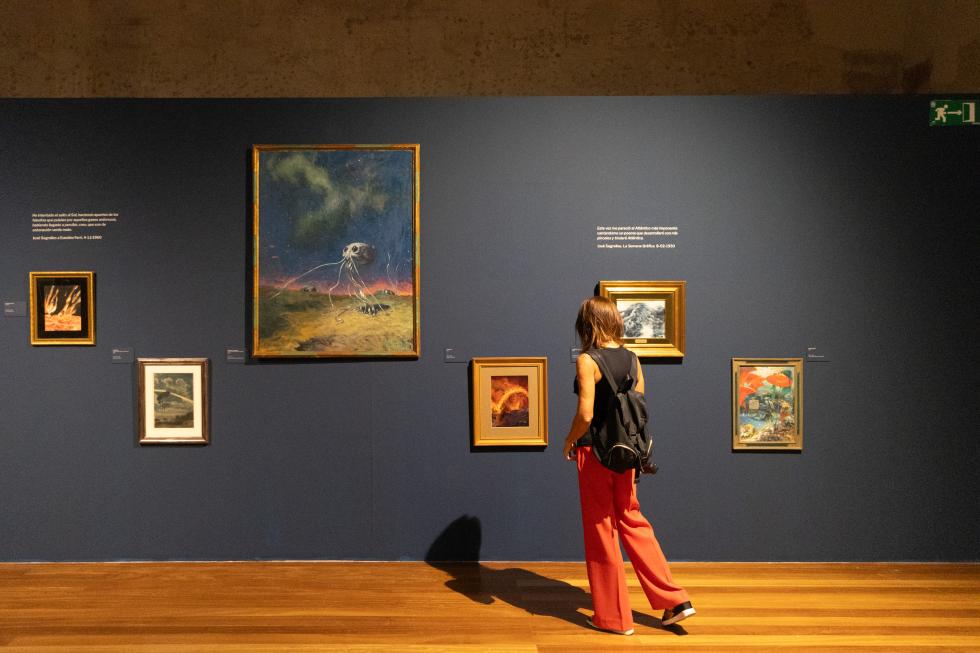 El Centre del Carme presenta la exposición más amplia dedicada a la obra de José Segrelles