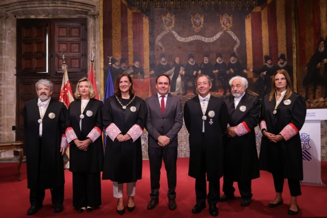 Llorca destaca la contribución al 