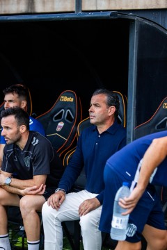 Calleja quiere la cuarta victoria consecutiva del CD Eldense y no se fía del colista: 