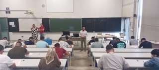 Otras 550 personas se examinan en la Región para obtener el CAP y trabajar como transportistas