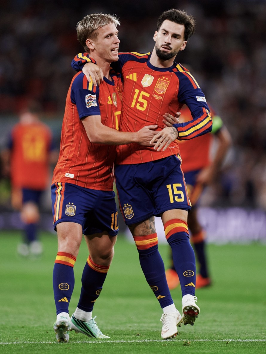 España derrota a Inglaterra y marca territorio en la Liga de Naciones
