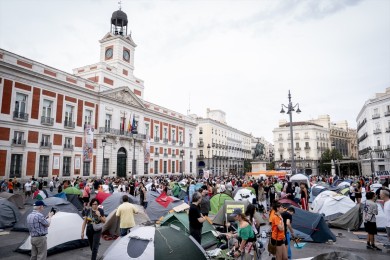 El sindicato de inquilinas exige contratos de alquiler indefinidos y no descarta acampadas en otras ciudades