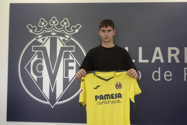 El guardameta balear Álex Quevedo firma con el Villarreal hasta 2028: se incorporará al filial