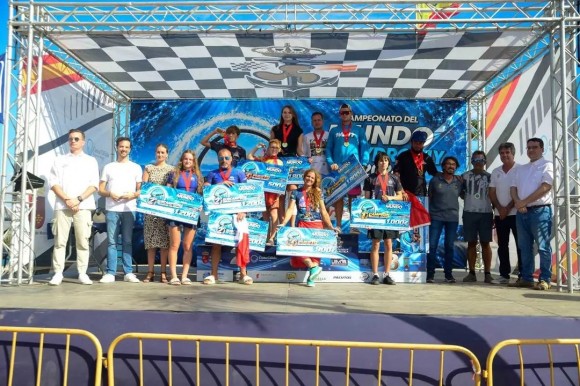 El francés Jeff Gazzola se proclama campeón del mundo pro de hidro fly en Mazarrón