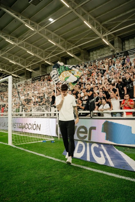 'Fer' Niño no olvida Burgos: cinco goles con el Elche CF y una promesa a El Plantío