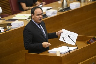 Pérez Llorca anuncia dos fondos de 160 millones para atraer inversiones tecnológicas e industriales