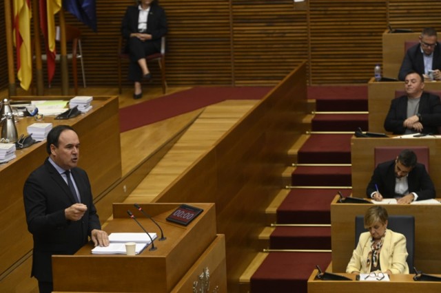 Puntos fuertes y débiles de Pérez Llorca de su examen en Les Corts