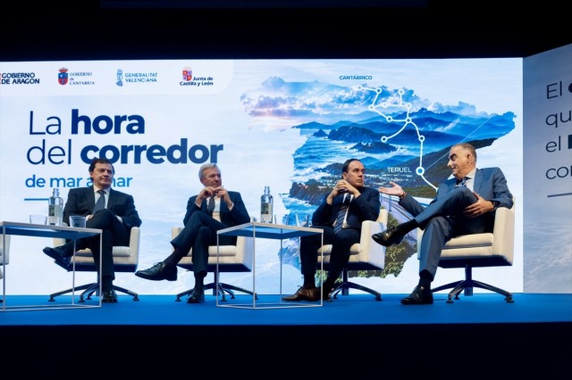 Llorca reivindica junto a Azcón y Mañueco el Corredor Cantábrico-Mediterráneo: 