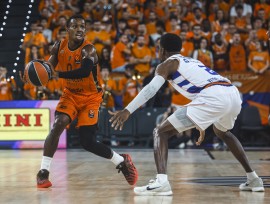 Valencia Basket se reivindica ante Baskonia con una victoria incontestable