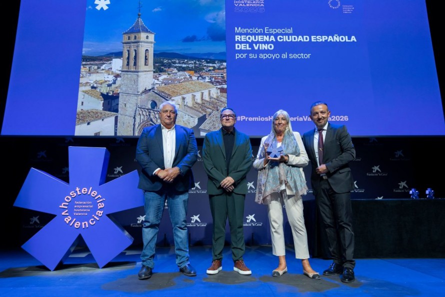 Hostelería Valencia distingue la capitalidad de Requena Ciudad Española del Vino