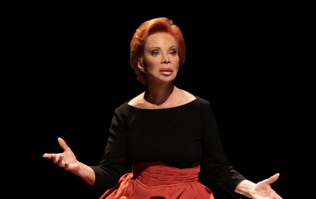 Paloma Sanbasilio: 