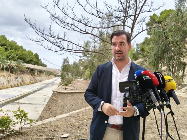 Déja vù en Elche con los barrancos de la CHJ: permisos para limpieza urbana, el bipartito exige integral