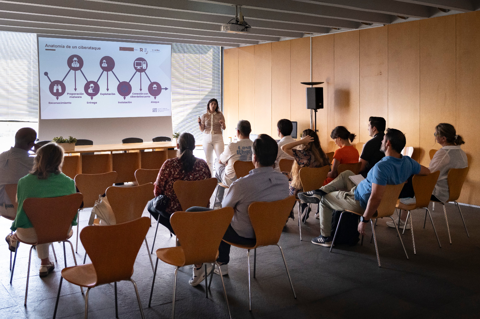 CEEI Castellón orienta a los emprendedores sobre los desafíos y oportunidades de la industria de la ciberseguridad
