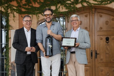 La batuta de Josep Vicent guía una vendimia de Alicante precoz y excelente