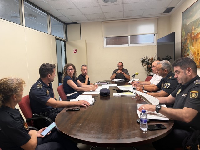 Petrer refuerza la seguridad de sus Festes Patronals con 42 servicios extraordinarios de Policía Local