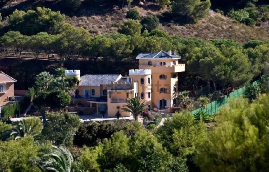 El exclusivo club de las casas de alquiler más caras de la Región: desde vivir en un 'castillo' a estrenar pisos de lujo en el centro de Murcia