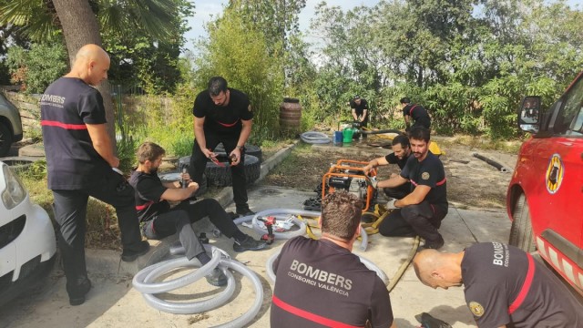 El Consorcio de Bomberos de Valencia refuerza su dispositivo ante la alerta roja por lluvias