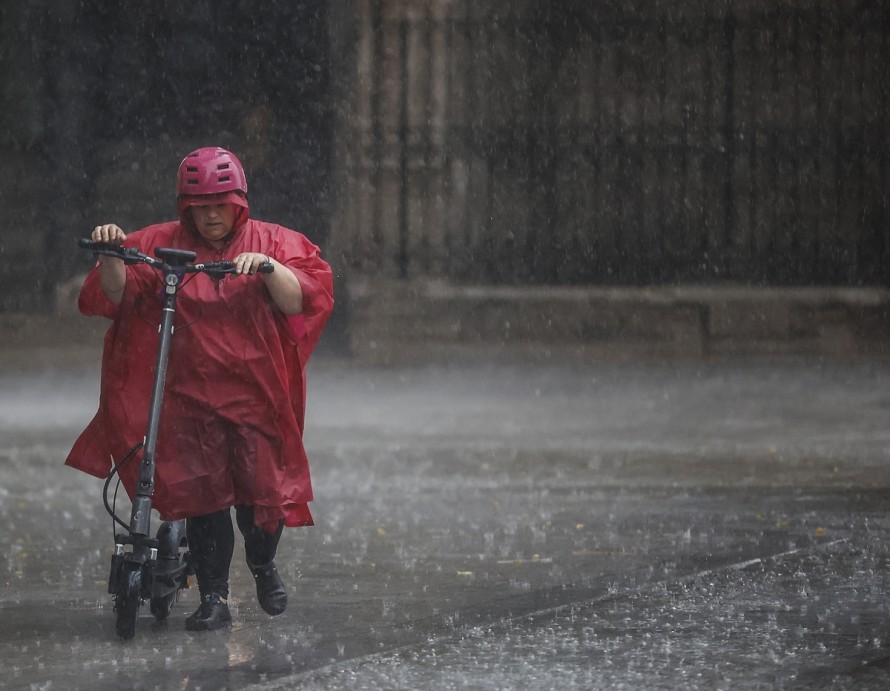 Las primeras lluvias dejan acumulados de hasta 112 l/m2 en Xodos y 40 en Argelita en solo 20 minutos