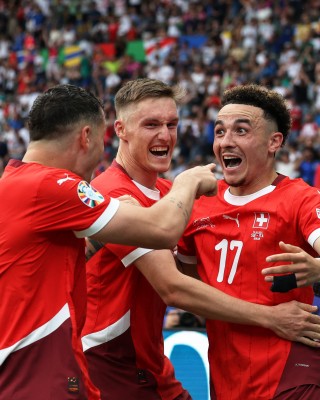 Suiza se impone a Italia y ya está en cuartos de final