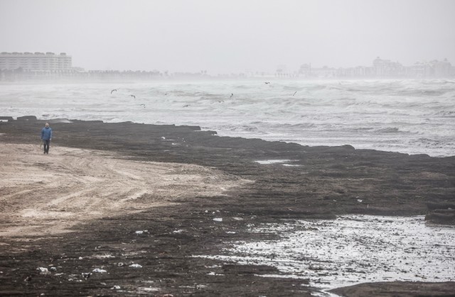 Las tormentas se acumulan en La Safor y pueden progresar hasta la Marina Alta durante esta noche