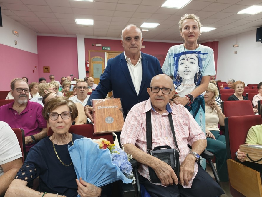 Callosa d'en Sarrià homenajea a Francisco Galiana, el fotógrafo de las postales del turismo
