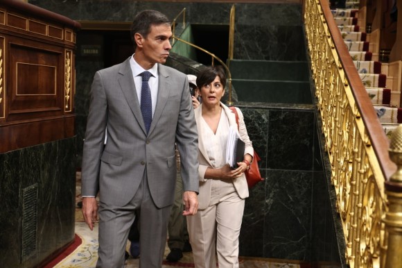 Voces del Gobierno ven muy probable un adelanto electoral tras el rechazo a los decretos de vivienda
