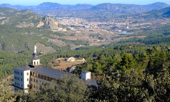 Modificarán la línea de evacuación de la planta solar 'FV Benifallim I' para proteger la Font Roja, pero no el Molinar