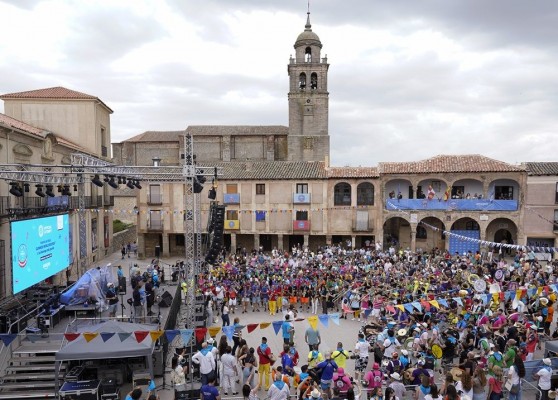 Amazon logra el título Guinness World Records a la charanga más grande en ‘Las Fiestas Prime Day’