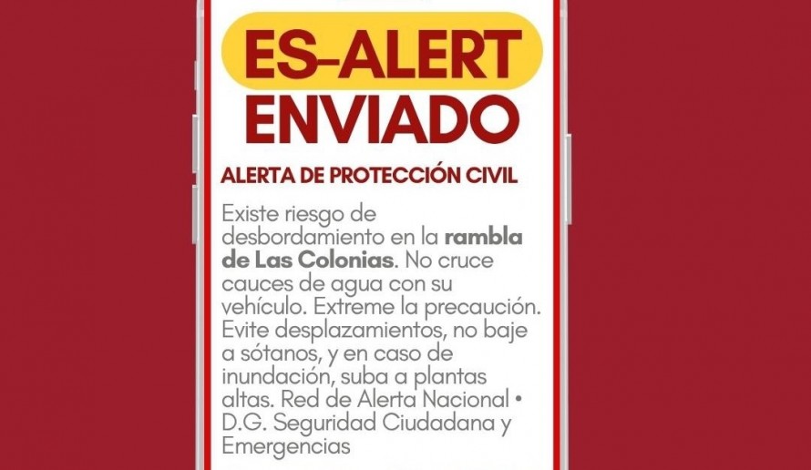 Envían a los móviles de Los Alcázares un mensaje de Es-Alert por riesgo de desbordamiento en la rambla de Las Colonias