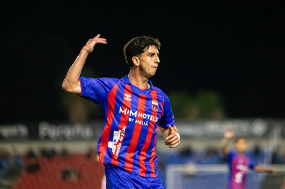 Olabarrieta y ocho millones de motivos para creer en el CD Eldense