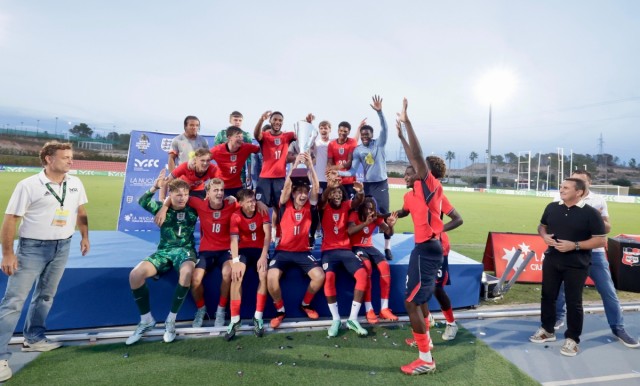 Inglaterra gana el Torneo sub 20 de La Nucía tras derrotar a Alemania en la final