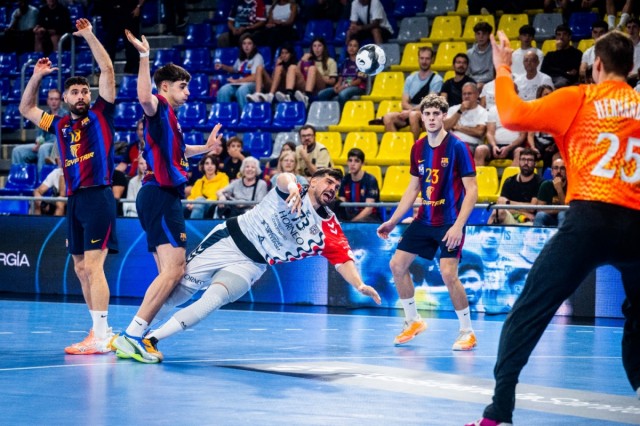 El Eón paga los platos rotos del Barça