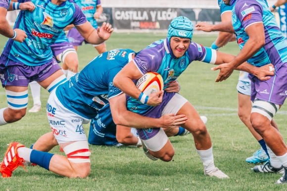 El Huesitos La Vila busca ante la Santboiana su primera victoria de la temporada